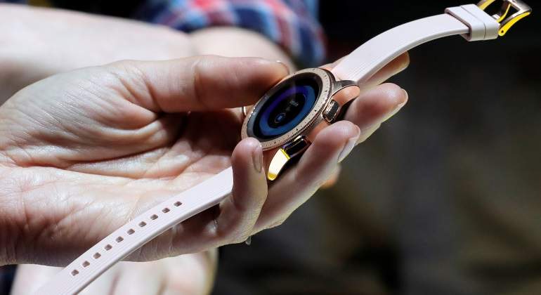 Galaxy-Watch-Reuters.jpg