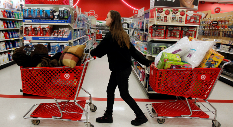 EU-COMPRAS.REUTERS.png