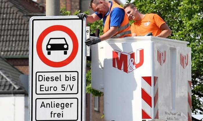 cartel-hamburgo-prohibicion-diesel.jpg