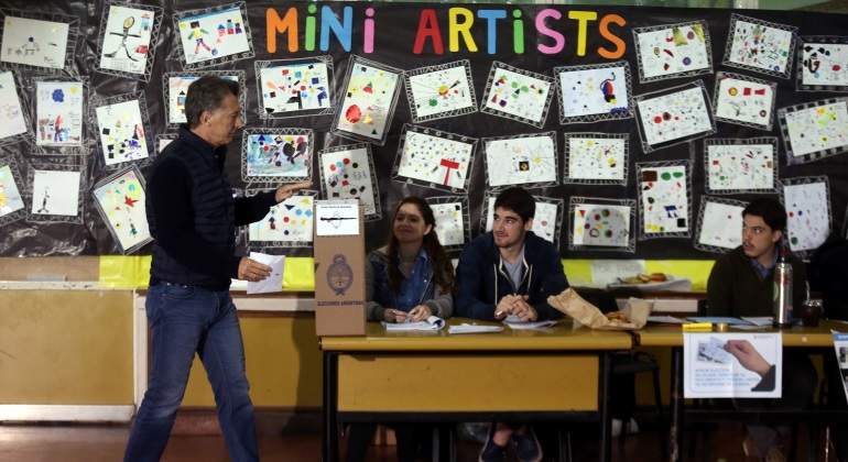 Macri-voto-reuters.jpg