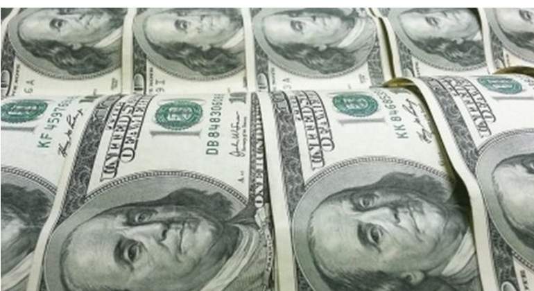 dolar-istock-770.jpg