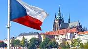 republica-checa-catedral-bandera.jpg