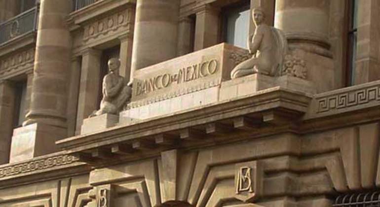 Banxico-770-2.jpg