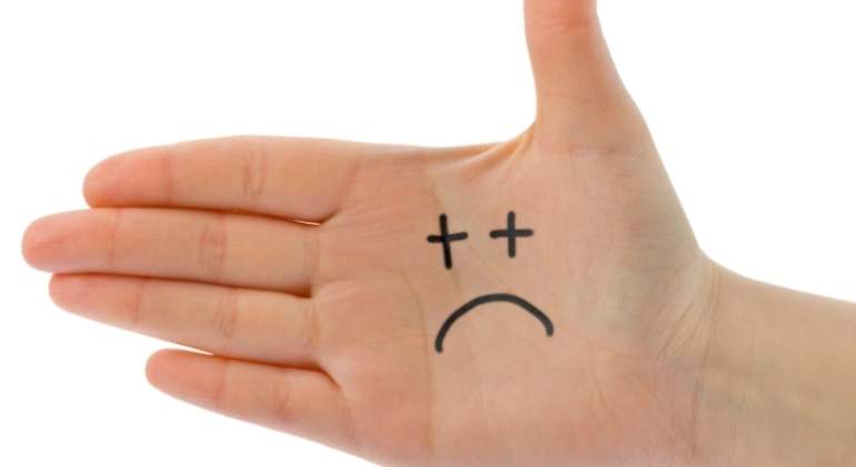 manotriste770x420.jpg
