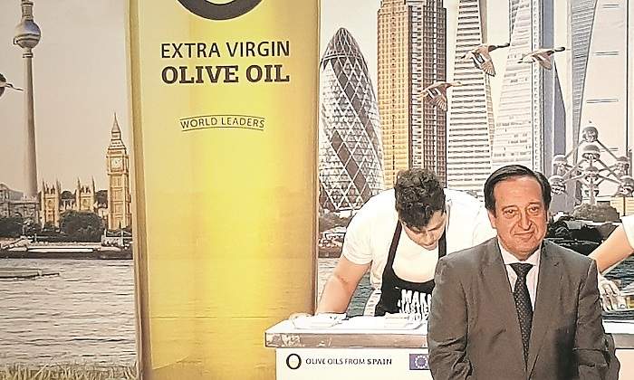 Pedro-Barato-Interprofesional-aceite-ee-770x420.jpg