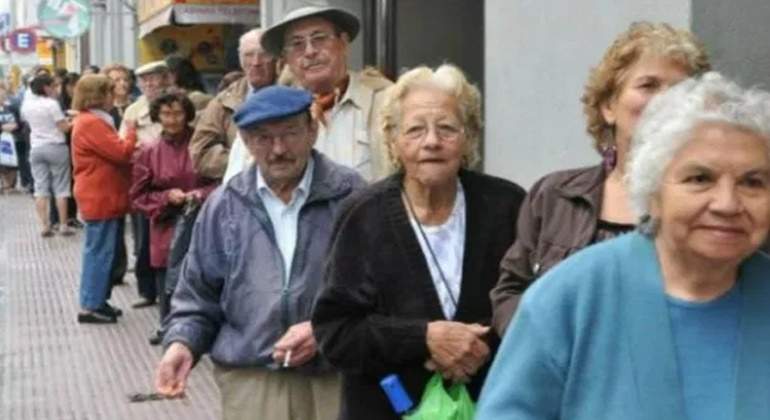 viejitos-pensionados