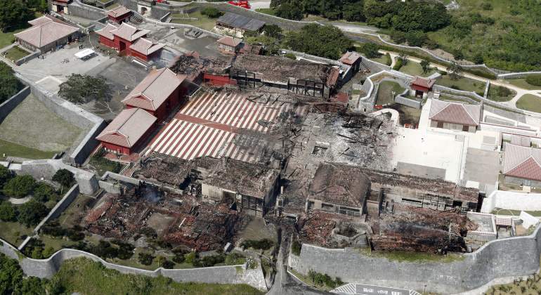Castillo-Japon-incendio-2-web.jpg