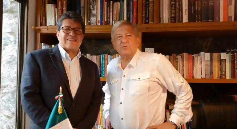 Lopez-Obrador-se-reune-con-Monrreal-Twitter.jpg