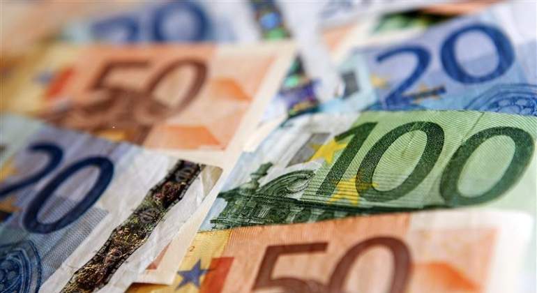 Euro-770-420-Reuters.jpg