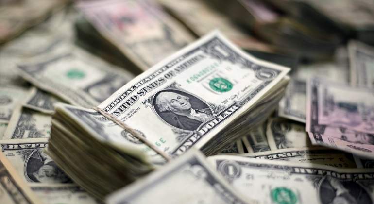 dolares-reuters-770.jpg