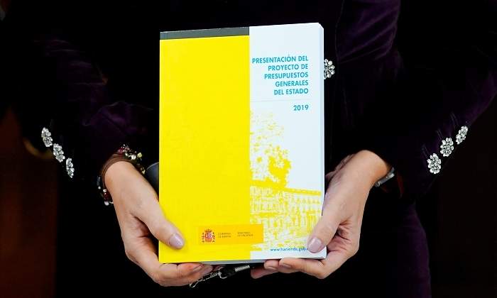 libro-amarillo-montero.jpg