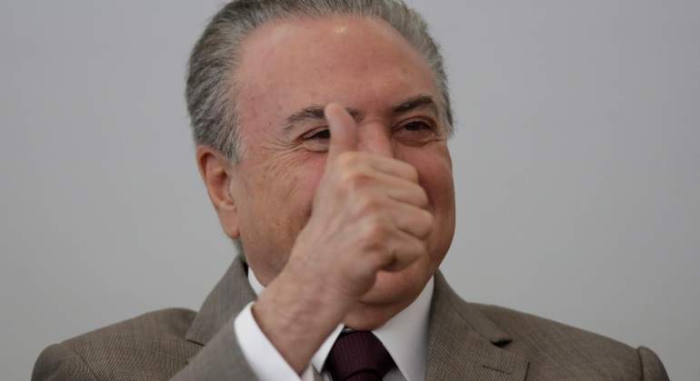 temer-thumbs-up-brasil-reuters-770x420.jpg