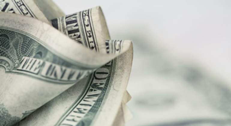dolares-istock-770.jpg