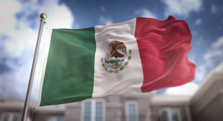 banderamexico-dreamstime.jpg