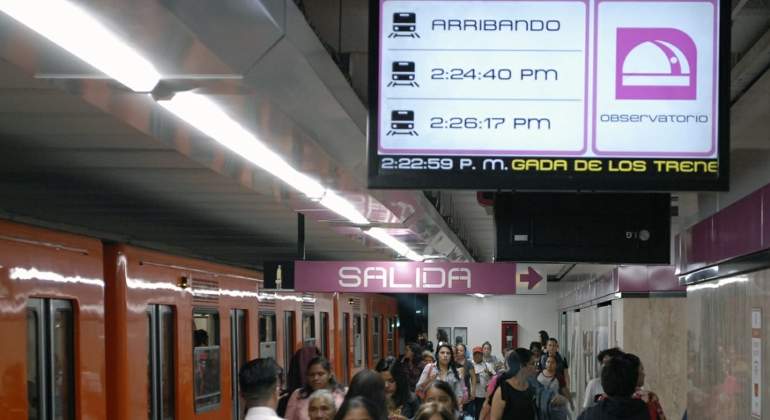plataforma-arribo-trenes-SCT-metro-770-420.jpg