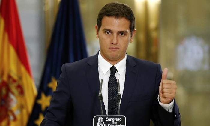 rivera-atril-efe.jpg