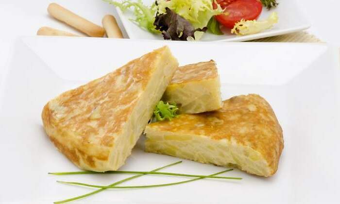 770x420-tortilla-de-patatas-mas-larga-del-mundo-palacios-dreamstime.jpg