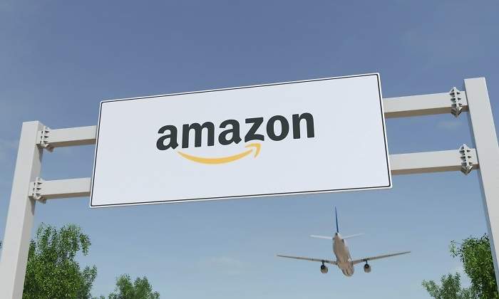 amazon-avion-cartel.jpg