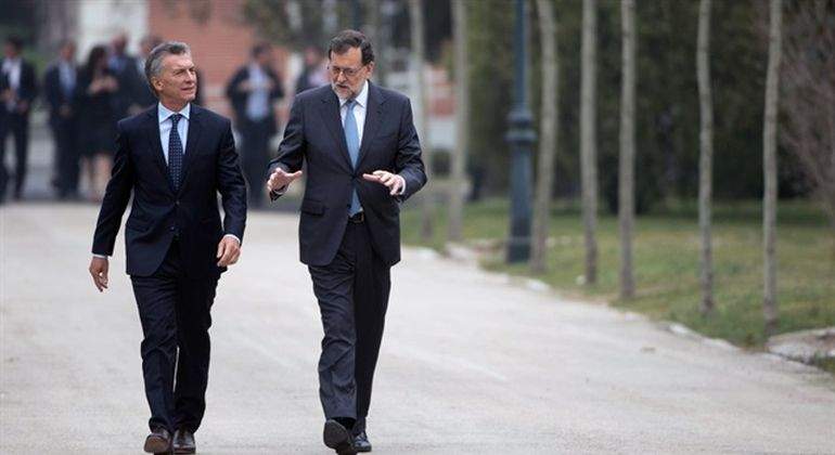 Mauricio-Macri-con-Mariano-Rajoy-Reuters.jpg