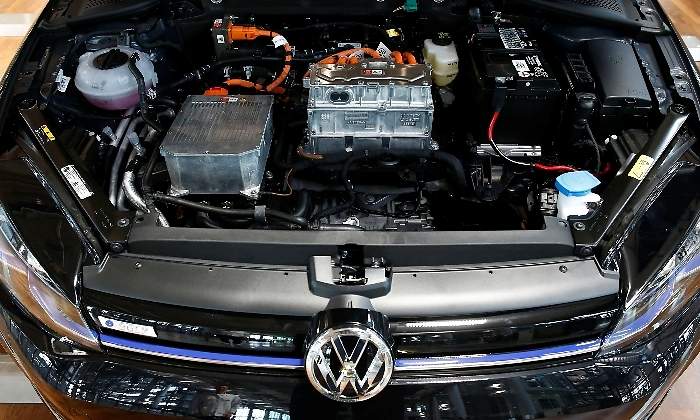 volkswagen-capo-reuters-logo.jpg
