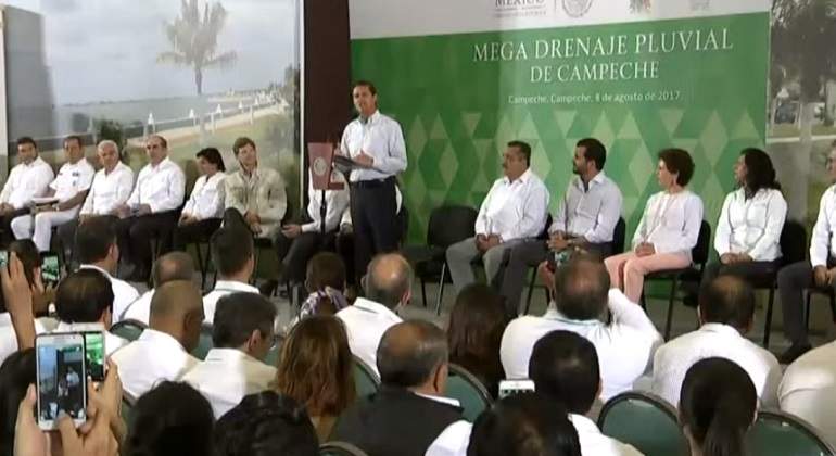 pena-nieto-campeche--TW-770-420.jpg