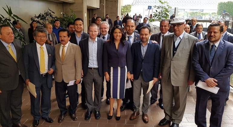 frente-ciudadano-por-mexico-2-TW-770-420.jpg