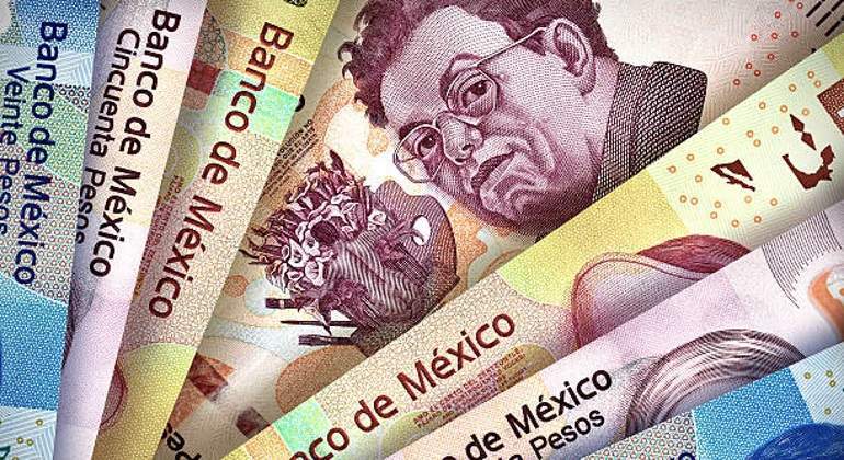 peso-mexicano-770-istock.jpg
