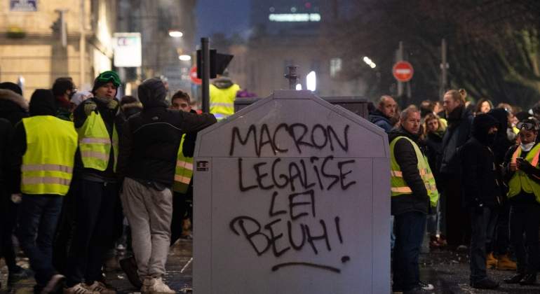 francia-chalecos-amarillos.jpg
