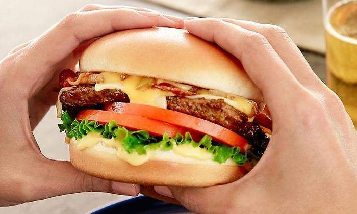 hamburguesa-carls-770.jpg