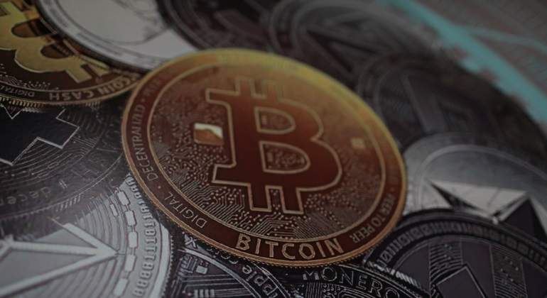 Bitcoin-reuters-2.jpg
