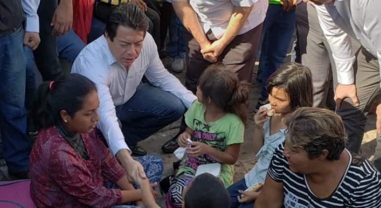 MIGRANTES-DIPUTADOS-TAPACHULA-CHIAPAS.jpg