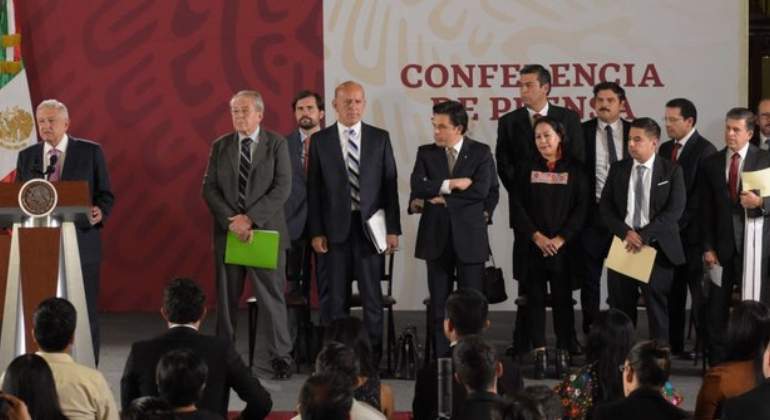 amlo-salud-instituto.jpg