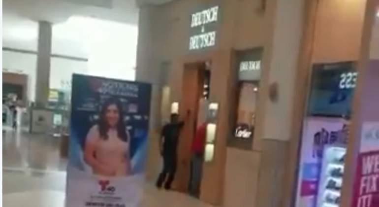 Balacera-centro-comercial.jpg