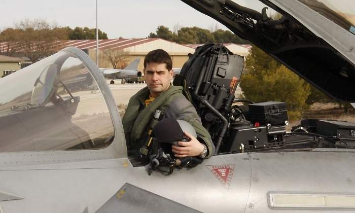 accidente-piloto-eurofighter-desfile-efe.jpg