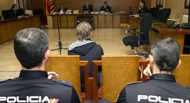 Juzgado-Sala-Plena-Vista-EFE.jpg