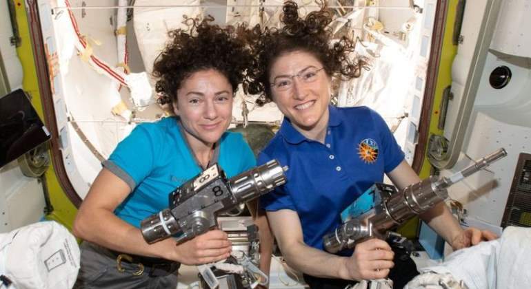 Christina-Koch-and-Jessica-Meir-especial.jpg