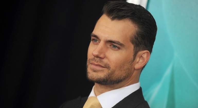 Henry-Cavill-EP-770.jpg