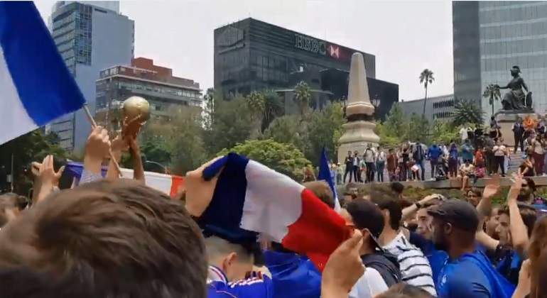 Aficionados-franceces-reuters.jpg