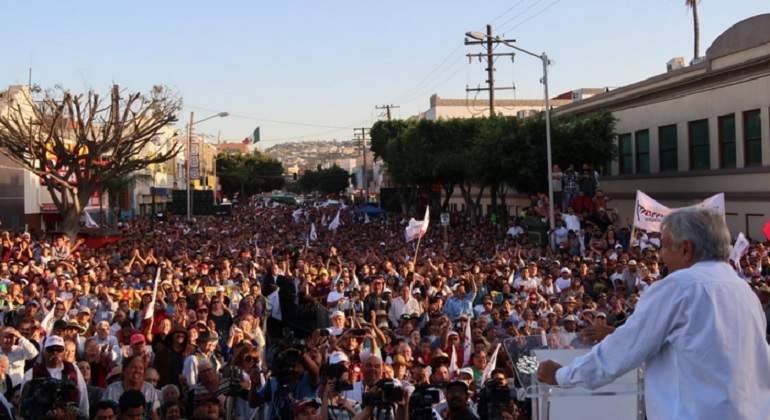 AMLO-770-420-tijuana.jpg