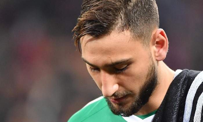 Donnarumma-serio-Milan-2017-efe.jpg