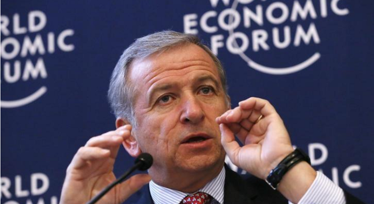 ministro-de-hacienda-larrain-reuters.png