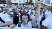 manifestacion-hablamos-dialogo-cataluna-efe.jpg