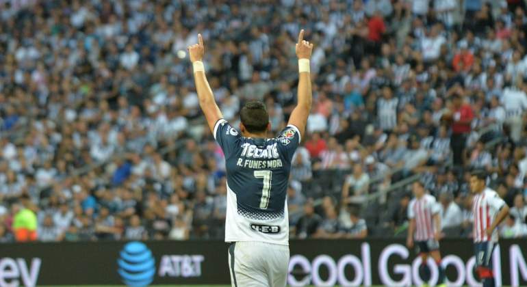 mori-monterrey-efe-chivas.jpg