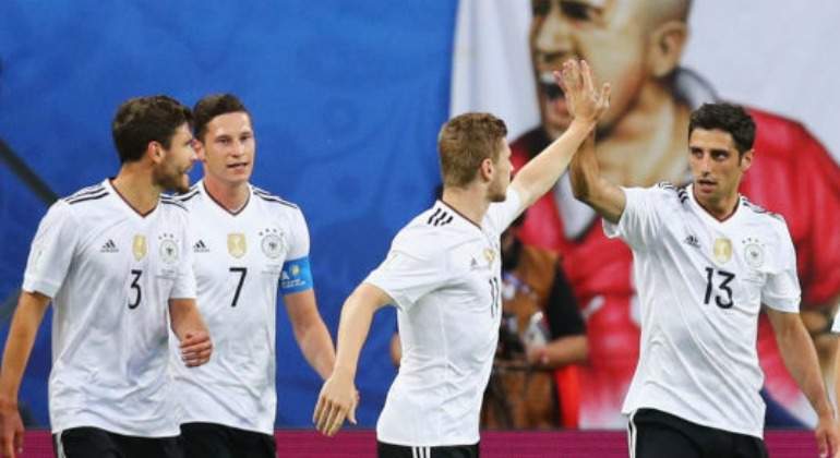 stindl-getty-chile.jpg