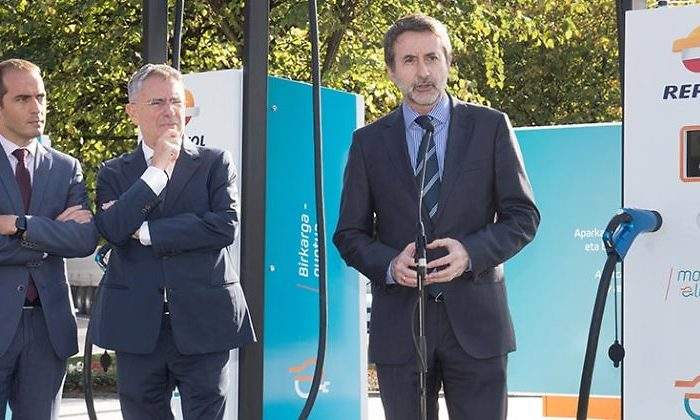 repsol-punto-recarga-europa-ee.jpg