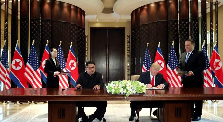 trump-kim-encuentro-cumbre-firma-mesa-770x420-reuters.jpg