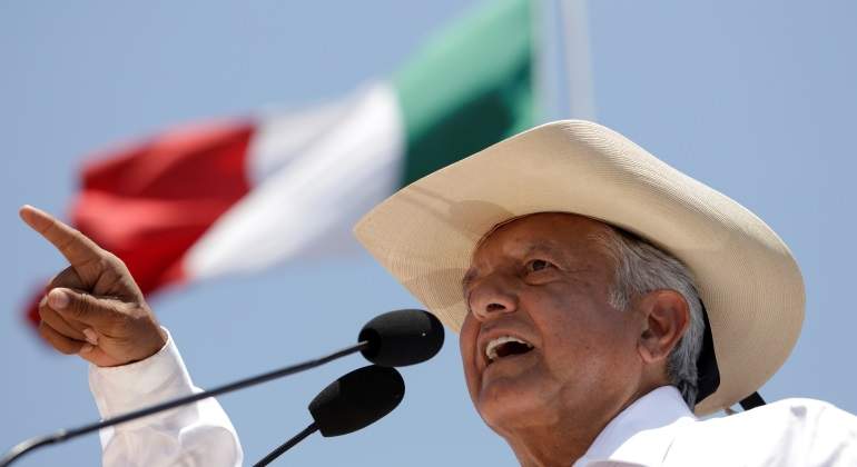 AMLO--INE--Reuters.jpg