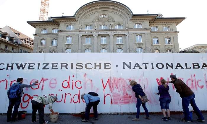 Suiza-movimiento-anticredito.jpg
