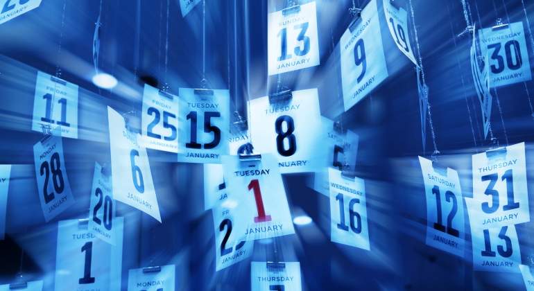 calendario-efecto-azul-dreamstime.jpg