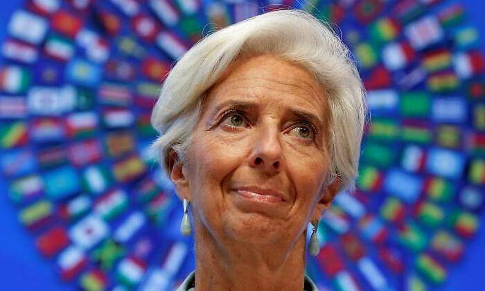 lagarde-fondo-banderas.jpg